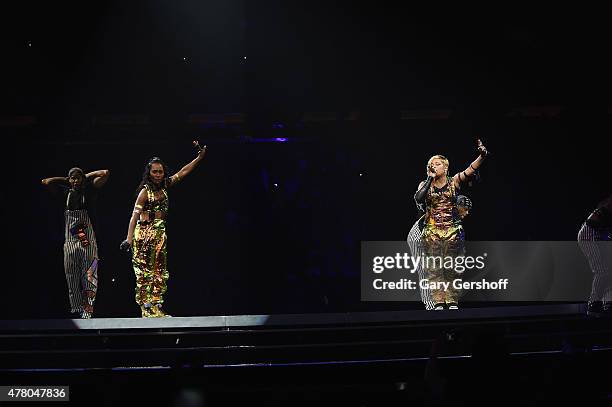 Tlc Performance Gary Watkins Photos and Premium High Res Pictures - Getty Images