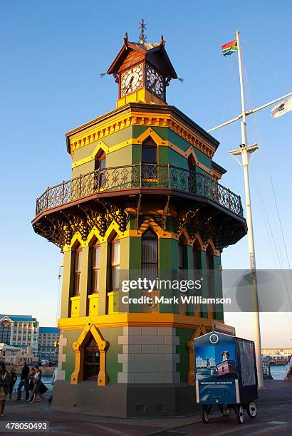 clock tower, cape town. - victoria and alfred waterfront imagens e fotografias de stock