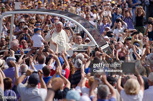 Pope Francis arrives in Turin for a pastoral visit on June 21, 2015 in Turin, Italy. Pope Frances will visit the Holy Shroud and meet workers in...