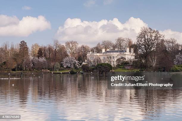 the holme in regent's park, london. - regents park stock pictures, royalty-free photos & images