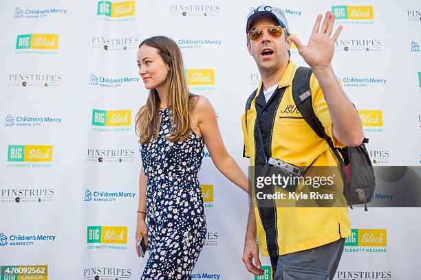 Olivia Wilde and Jason Sudeikis attends the Big Slick red carpet benefiting Children's Mercy Hospital at Pinstripes Bowling on June 20, 2015 in...