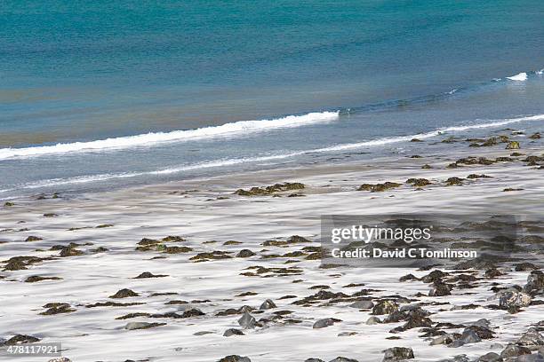 surf breaking, talisker bay, skye, scotland - bay stock pictures, royalty-free photos & images