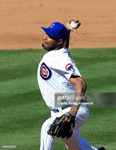 Jose Veras of the Chicago Cubs pitches against the Arizona Diamondbacks during a spring training game at Cubs Park on February 27, 2014 in Mesa,...