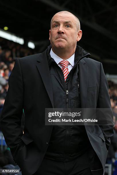 Mark Warburton, Manager of Brentford prior to the Sky Bet Championship match between Fulham and Brentford at Craven Cottage on April 3, 2015 in...