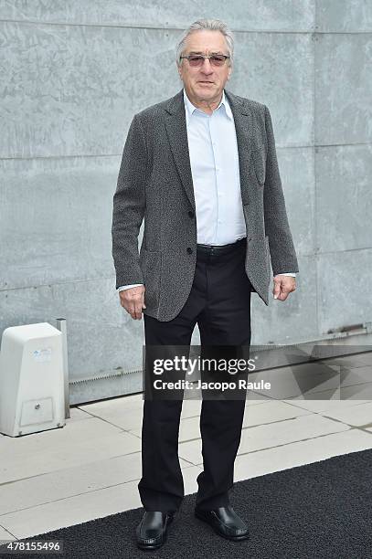 Robert De Niro attends the Giorgio Armani show during the Milan Men's Fashion Week Spring/Summer 2016 on June 23, 2015 in Milan, Italy.