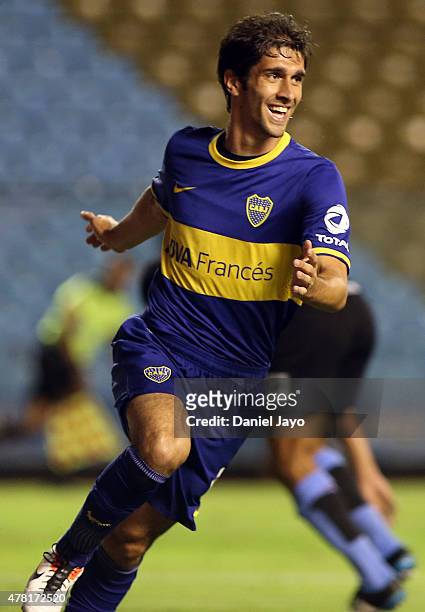 Juan Forlin of Boca Juniors celebrates after scoring during a match between Boca Juniors and Belgrano as part of Torneo Final 2014 at Alberto J...