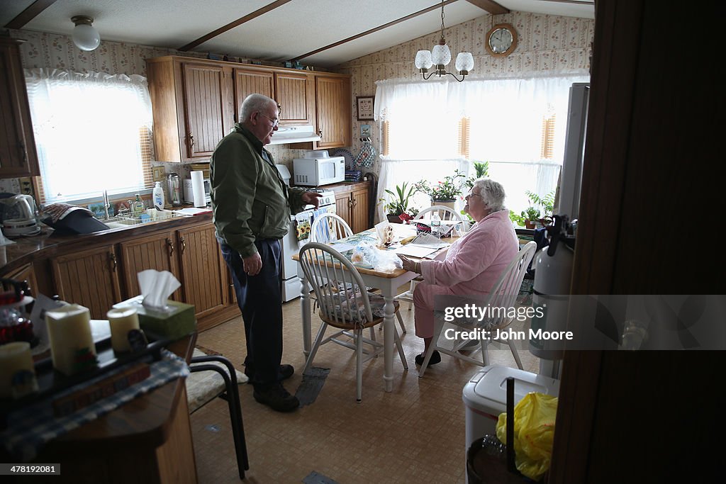 Meals On Wheels Aids Seniors Enduring Isolation Of Harsh Winter