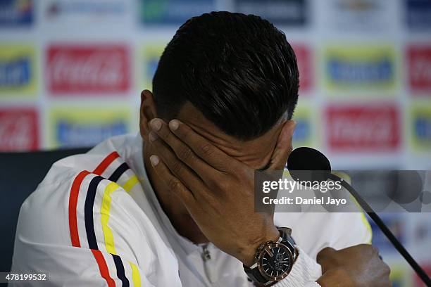 Jeison Murillo gestures during a press conference at San Carlos de Apoquindo on June 23, 2015 in Santiago, Chile. Colombia will face Argentina as...