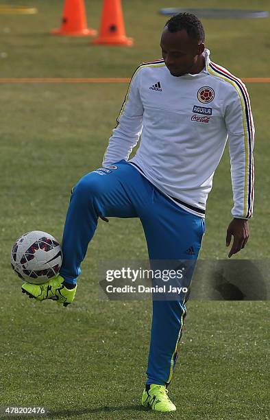 Camilo Zuniga, of Colombia, controls the ball during a training session at San Carlos de Apoquindo on June 23, 2015 in Santiago, Chile. Colombia will...