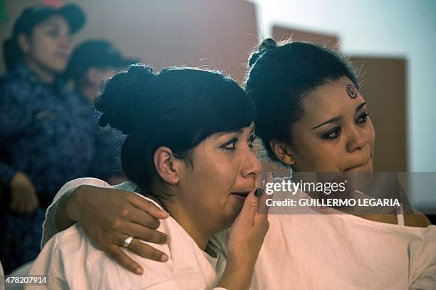 Crying Inmate 282 El Buen Pastor Prison Stock Photos, High-Res Pictures, and Images ...