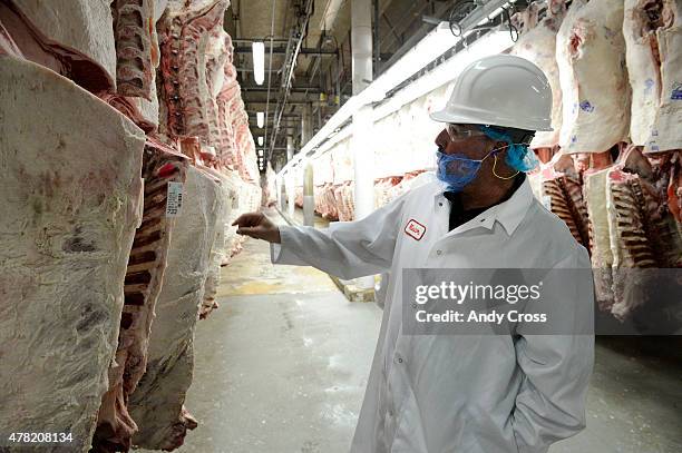 Bill Rupp 123 Jbs Usa Beef Stock Photos, High-Res Pictures, and Images - Getty Images