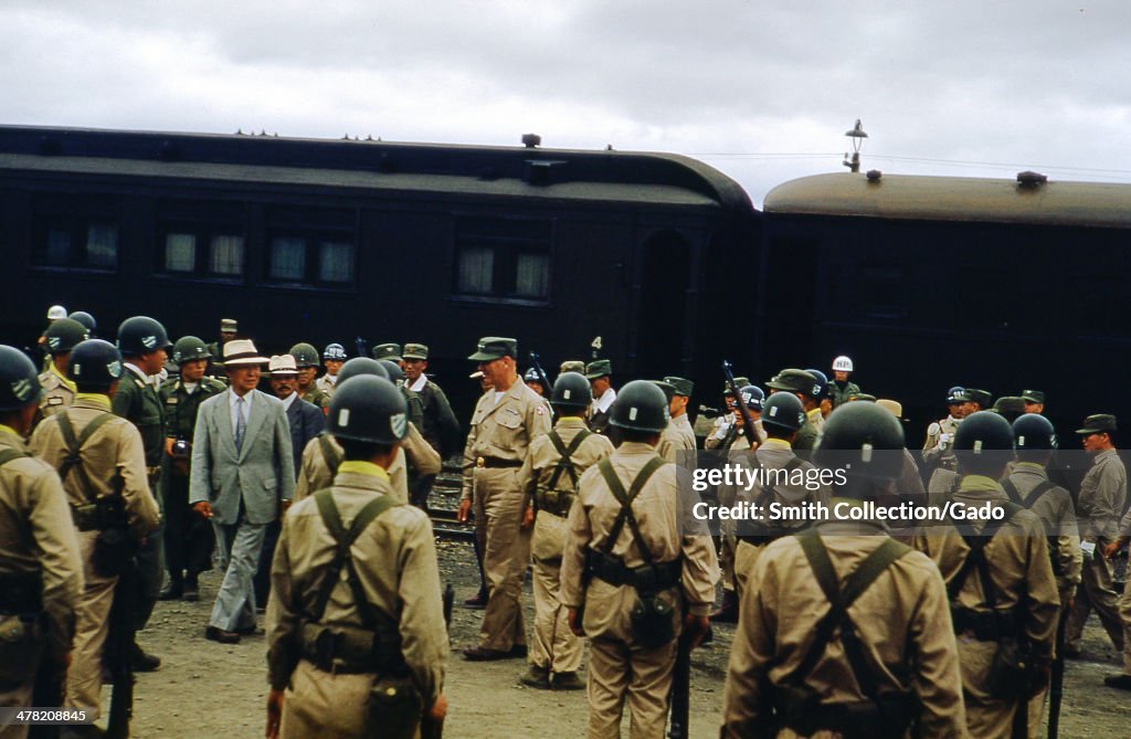 United States Army general James Van Fleet speaks to South Korean ...