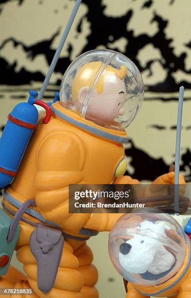 tintin and science fiction - tintin stock pictures, royalty-free photos & images