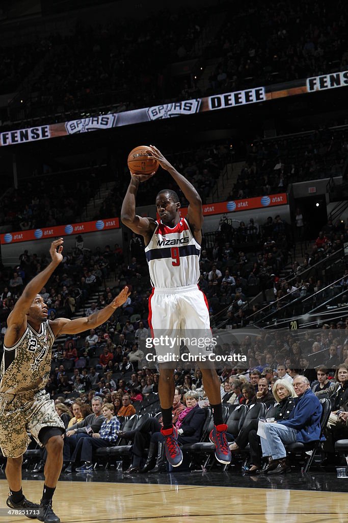 Washington Wizards v San Antonio Spurs