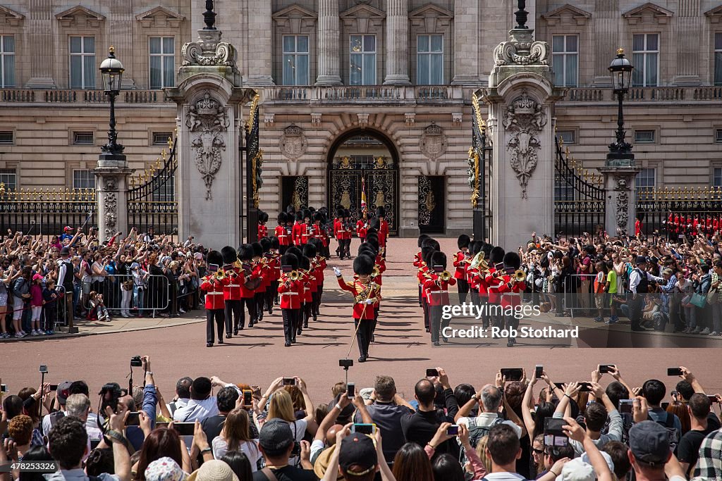 Buckingham Palace Faces £150 Million Of Repairs