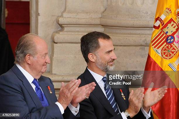 King Felipe VI of Spain and King Juan Carlos attend the 30th Anniversary of Spain being part of European Communities at the Royal Palace on June 24,...