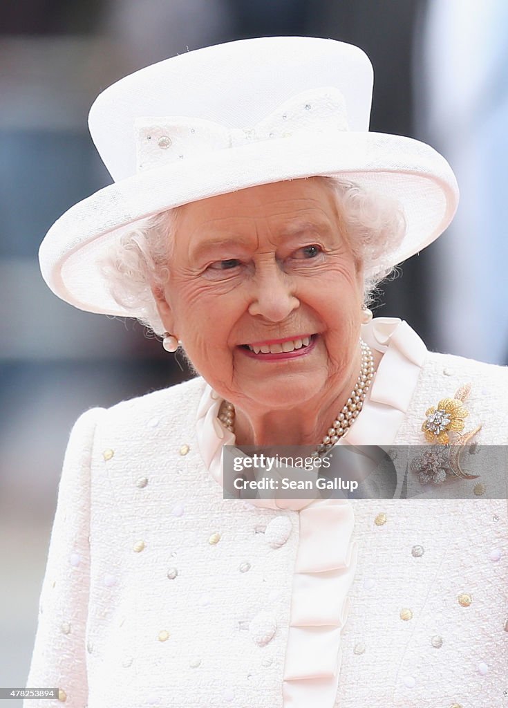 Queen Elizabeth II Visits Berlin