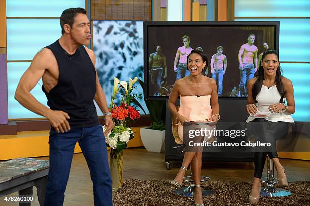 Johnny Lozada and Jada Pinkett Smith is on the set of Despierta America to promote Magic Mike XXL at Univision Studios on June 24, 2015 in Miami,...