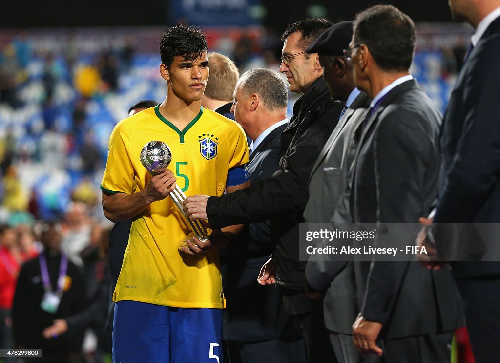 Brazil v Serbia: Final - FIFA U-20 World Cup New Zealand 2015