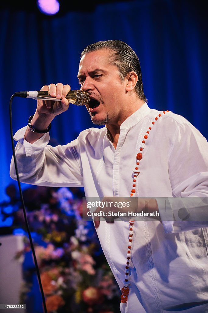 Faith No More Perform in Berlin
