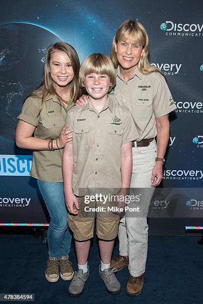 Bindi Irwin, Robert Irwin, and Terri Irwin attend Discovery's 30th Anniversary Celebration at The Paley Center for Media on June 24, 2015 in New York...