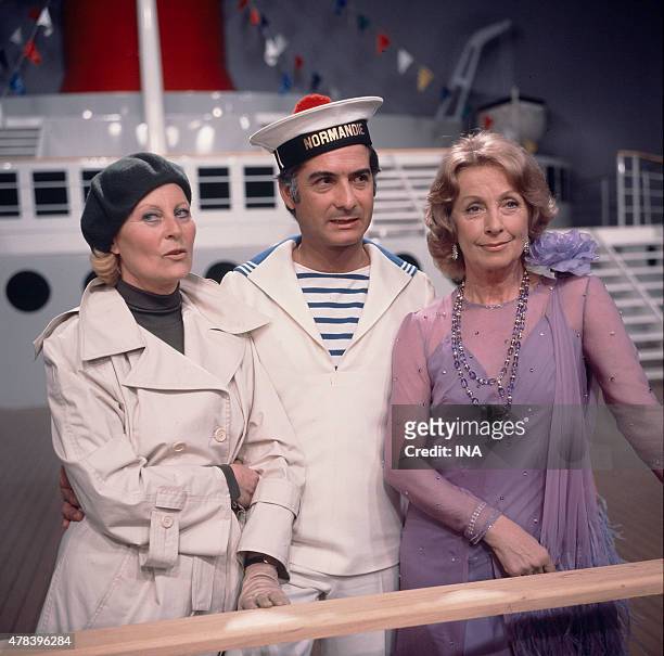 Jean Claude Brialy, in sailor, surrounded with Michle Morgan and Danielle Darrieux, on the shooting of l ""television program"" Number one ""realized...