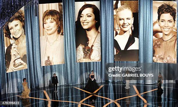 Actresses Sophia Loren, Shirley MacLaine, Marion Cotillard, Nicole Kidman and Halle Berry speak during the 81st Annual Academy Awards held at Kodak...