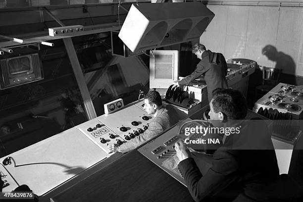 109 Cognacq Jay Stock Photos, HighRes Pictures, and Images Getty Images