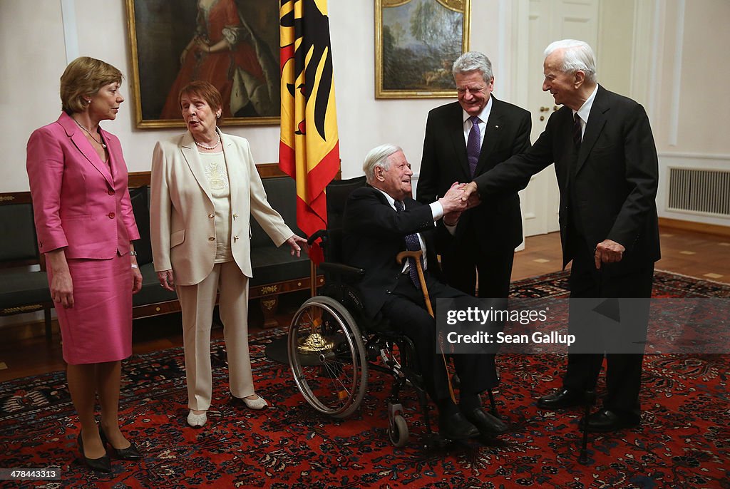 Gauck Holds Dinner For Helmut Schmidt 95th Birthday