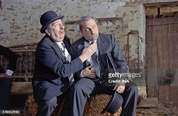 Pierre Tornade and Michel Serrault in a scene of ""The bailiff"", an adaptation of Marcel Ayme's novel by Pierre Tchernia