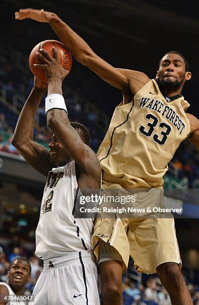 Aaron Rountree 221 Pittsburgh Talib Zanna Stock Photos, High-Res Pictures, and Images ...