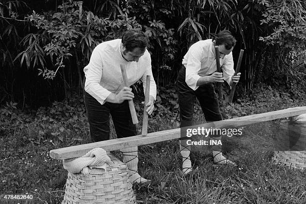 Basque Percussion Txalaparta Photos and Premium High Res Pictures - Getty Images