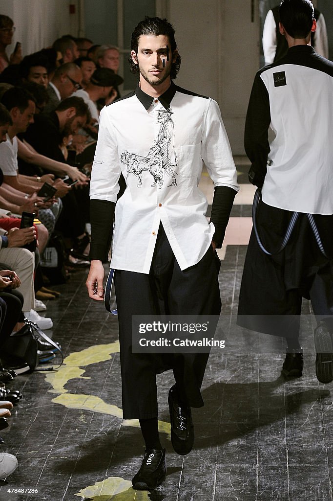 Yohji Yamamoto - Mens Spring 2016 Runway - Paris Menswear Fashion Week