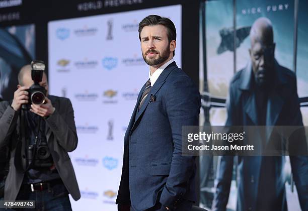 Actor Chris Evans arrives for the premiere of Marvel's "Captain America: The Winter Soldier" at the El Capitan Theatre on March 13, 2014 in...