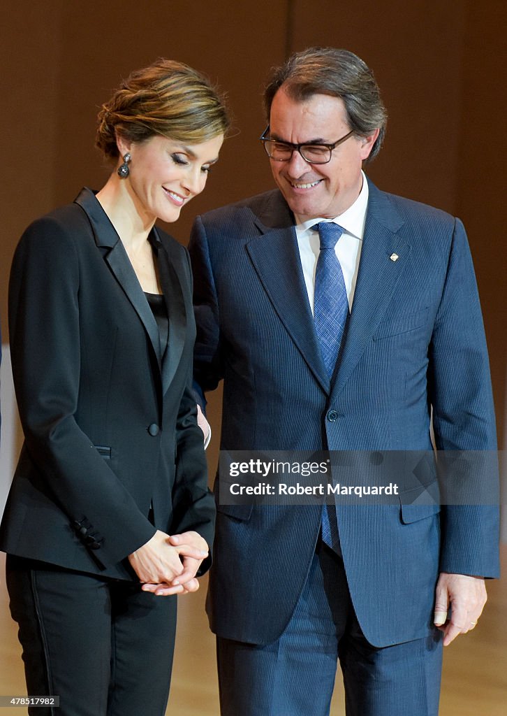 Spanish Royals Attend 'Princesa de Girona Awards' 2015