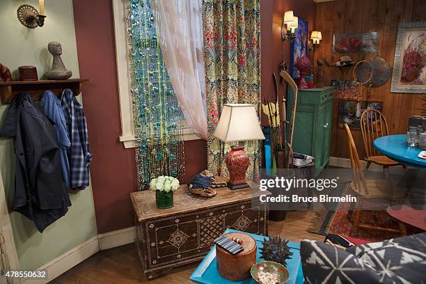 162 Familys Melissa Joey Season Two Stock Photos, High-Res Pictures ...