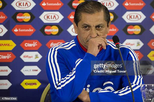 Ramon Diaz coach of Paraguay gestures during a press conference at Alcaldesa Ester Roa Rebolledo Municipal Stadium on June 26 2015 in Concepcion,...