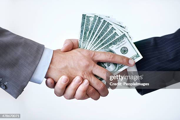 si vous faites cela pour moi. - malfaiteur photos et images de collection