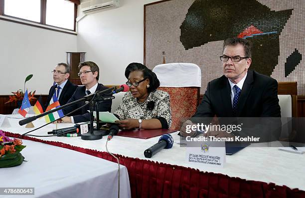 Commissioner Andris Piebalgs, French Development Minister Pascal Canfin, the President of the Central African Republic, Catherine Samba-Panza and...