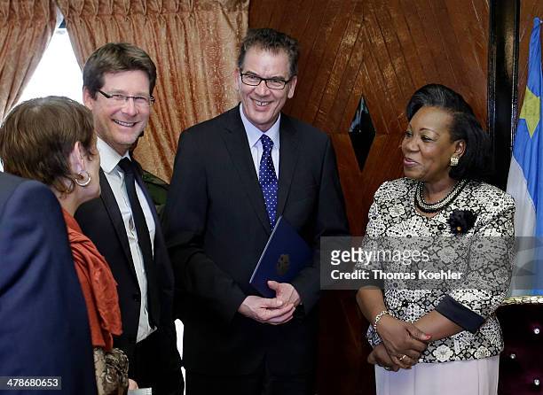 German Development Minister Gerd Mueller , CSU, and his French counterpart Pascal Canfin meet the President of the Central African Republic,...