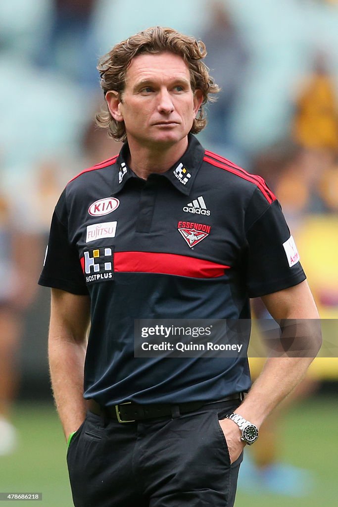 AFL Rd 13 - Hawthorn v Essendon