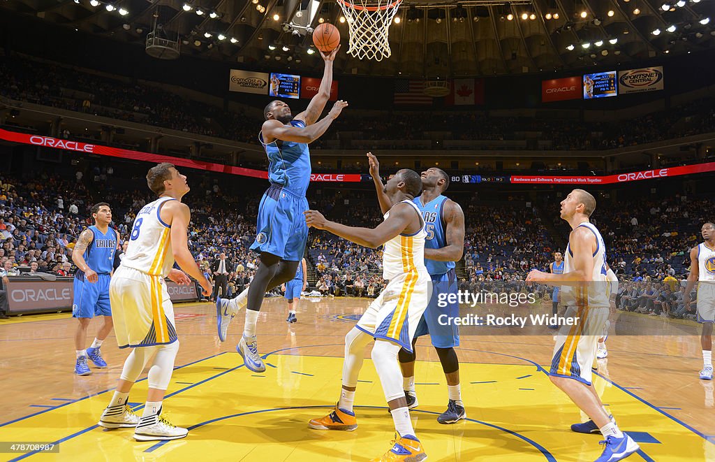 Dallas Mavericks v Golden State Warriors
