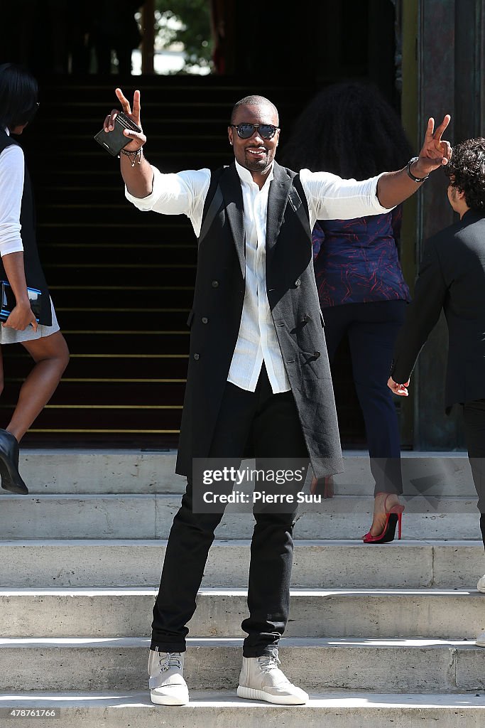 Balmain : Outside Arrivals  - Paris Fashion Week - Menswear Spring/Summer 2016