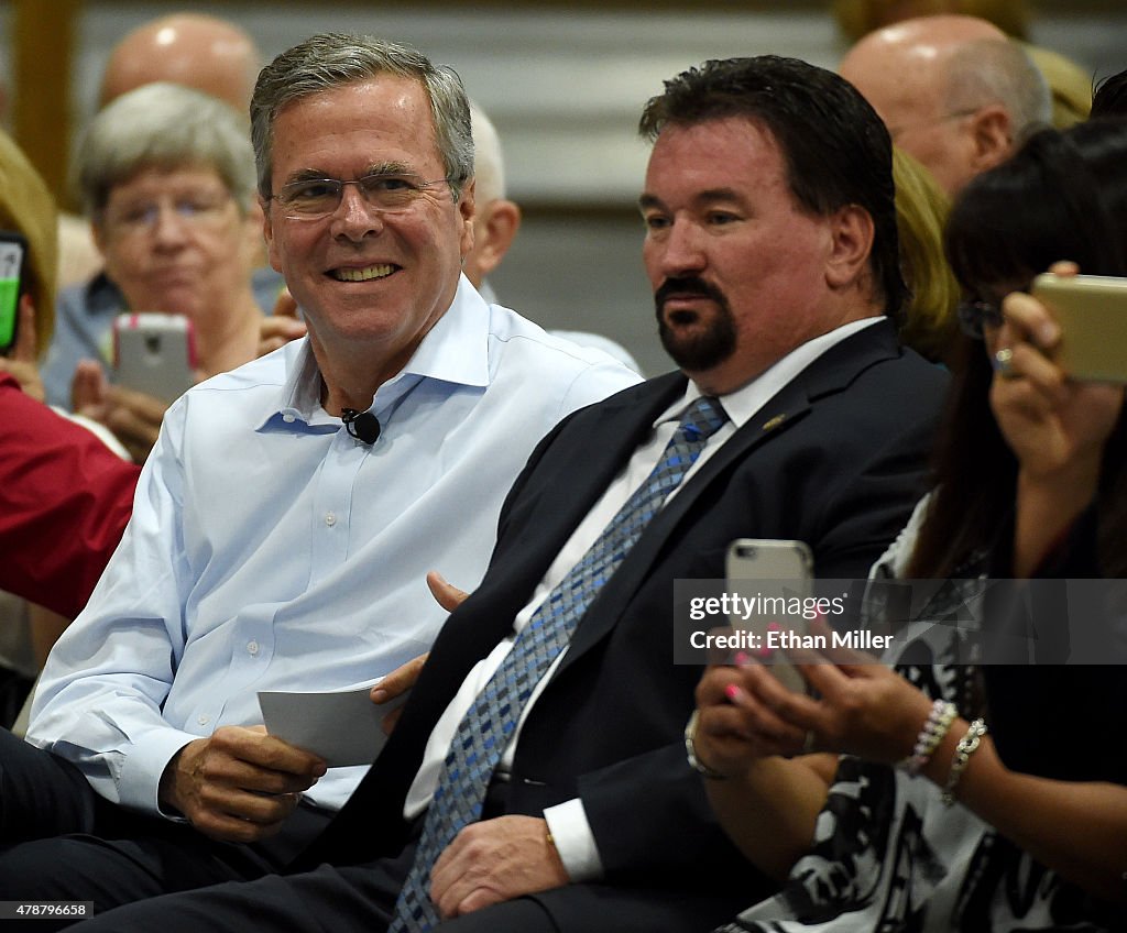 Republican Presidential Candidate Jeb Bush Holds Town Hall Meeting In Nevada