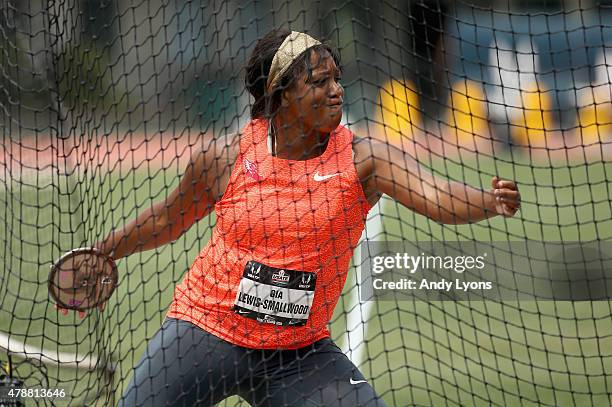 Gia Lewis Smallwood Photos and Premium High Res Pictures Getty Images