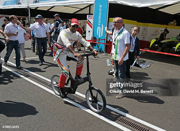 Karun Chandhok attends Day One at the 2015 FIA Formula E Visa London ePrix at Battersea Park on June 27, 2015 in London, England.