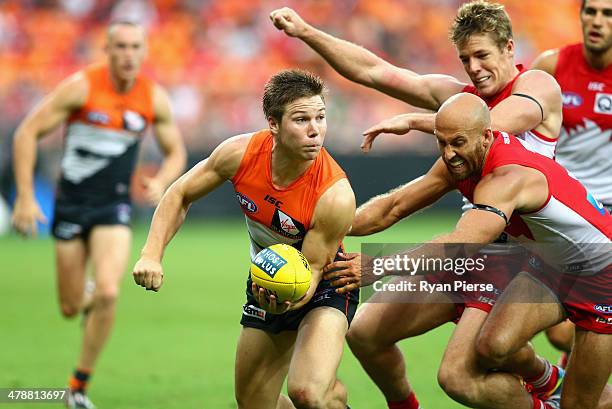 Toby Greene of the Giants looks upfield during the round one AFL match between the Greater Western Sydney Giants and the Sydney Swans at Spotless...