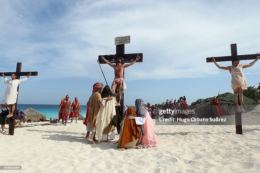Performed Christ's Passion on the beach - Mexico