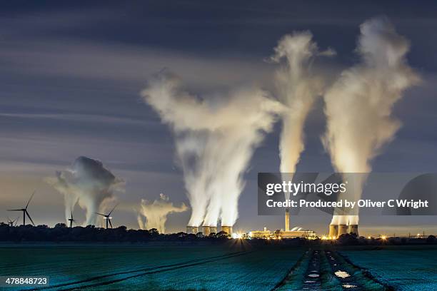 night shot of drax power station - selby stock-fotos und bilder