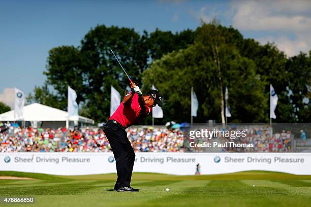 Pablo Larrazabal of Spain plays a shot on the 18th hole during the BMW International Open day four at the Eichenried Golf Club on June 28, 2015 in...